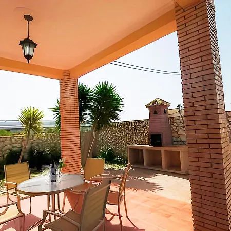 Holiday home Chalet Piscina Privada Con Agua Salada Y Vallada *