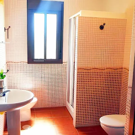 Holiday home Chalet Piscina Privada Con Agua Salada Y Vallada *