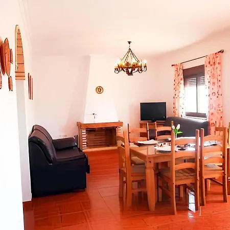 Chalet Piscina Privada Con Agua Salada Y Vallada